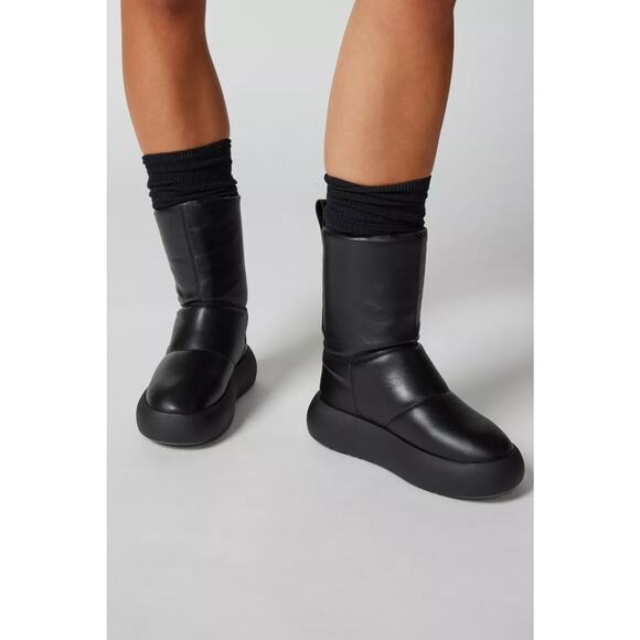 Vagabond Shoemakers Aylin Puffer Tall Boot Black Size 38 with Box - Picture 1 of 12